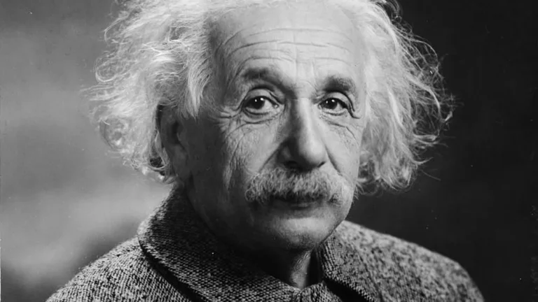 Albert Einstein Success Tips in tamil